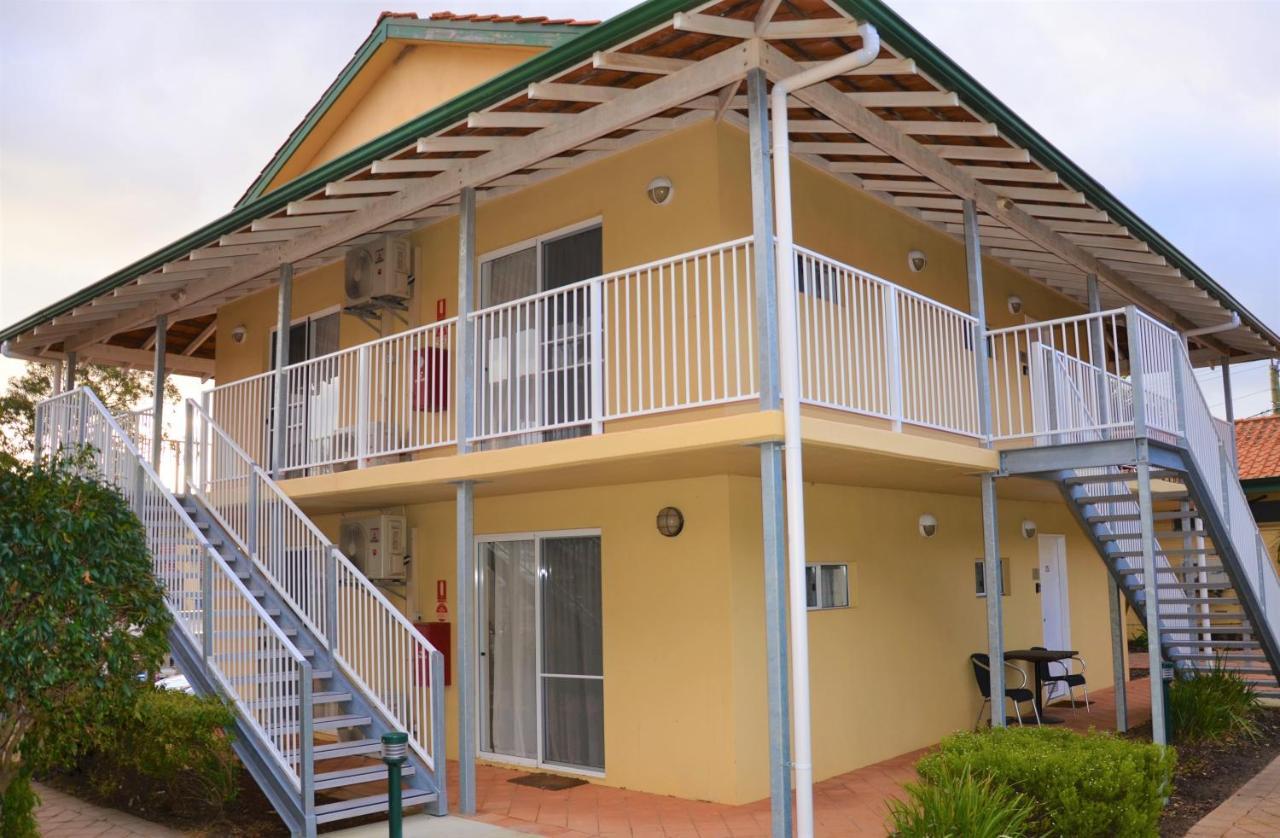 Higgins Lane Motel Margaret River Екстер'єр фото
