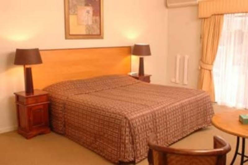 Higgins Lane Motel Margaret River Екстер'єр фото
