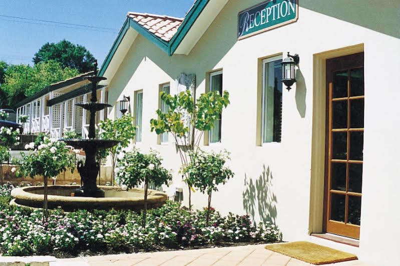 Higgins Lane Motel Margaret River Екстер'єр фото